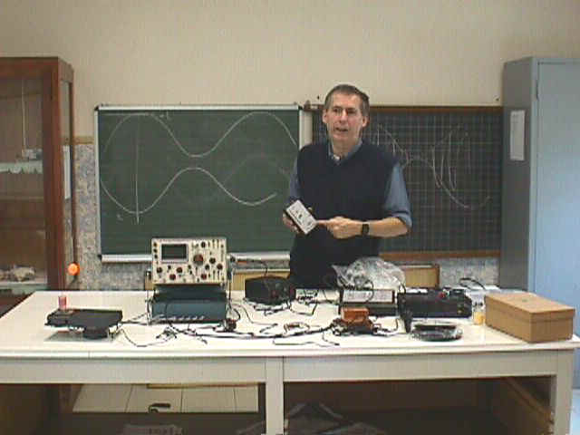 Mvc-003f.jpg (45035 byte)